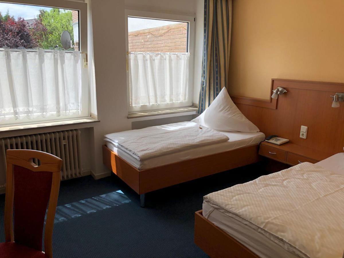 Hotel Haus Am Rieth Неттеталь Экстерьер фото